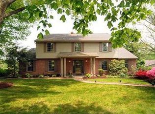 1611 Tiffany Dr, Pittsburgh, PA 15241