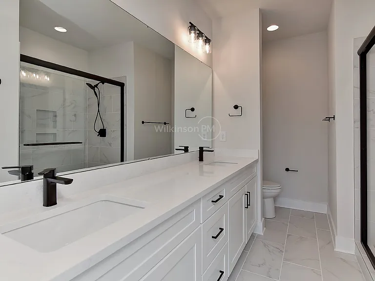 2204 Northend Dr — Photo 17