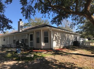 6205 Dove Ln, Ocean Springs, MS 39564