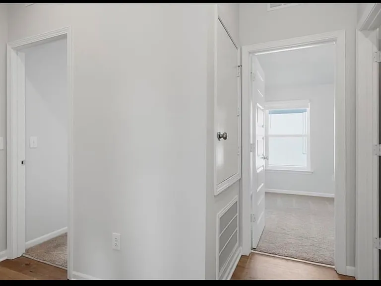 877 N Buckeye St — Photo 13