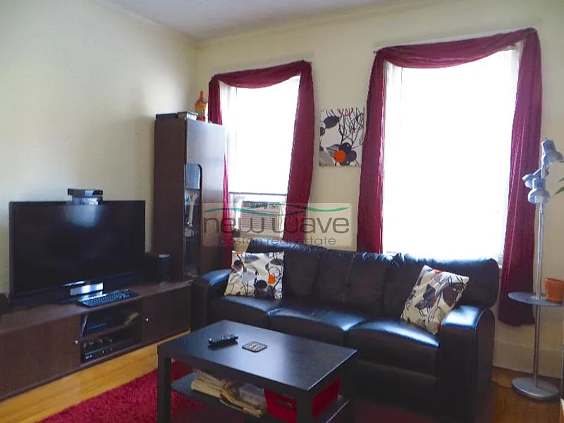 1 bed, 550 sqft, $2,800 — Photo 4