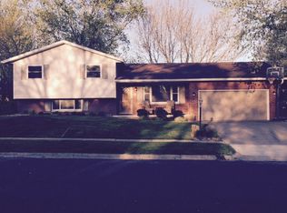 413 Brookcrest Dr, Washington, IL 61571
