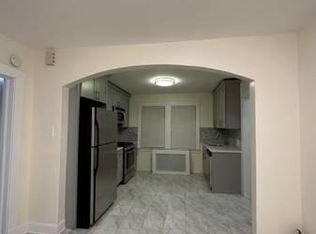 2979 Amboy Rd #3, Staten Island, NY 10306