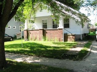 1318 W Columbia Ave, Champaign, IL