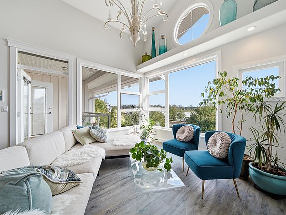 5th image of 4600 Westwater Dr #404