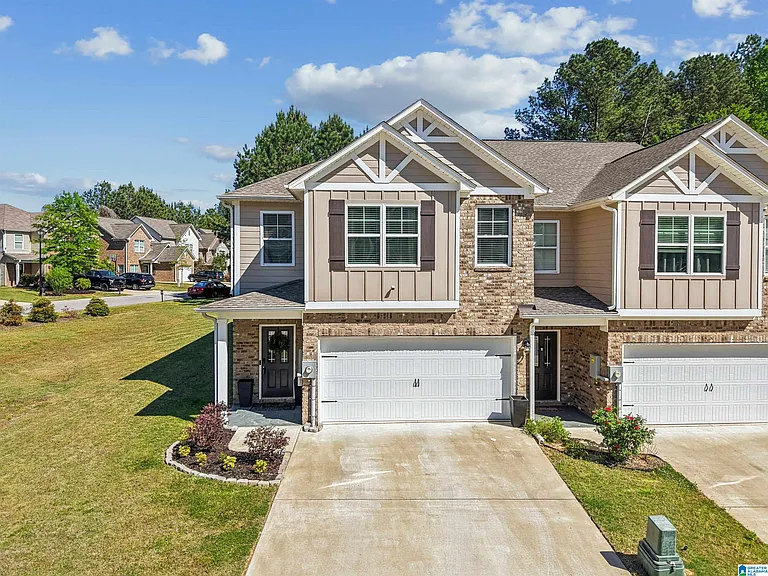 501 Polo Way — Photo 1