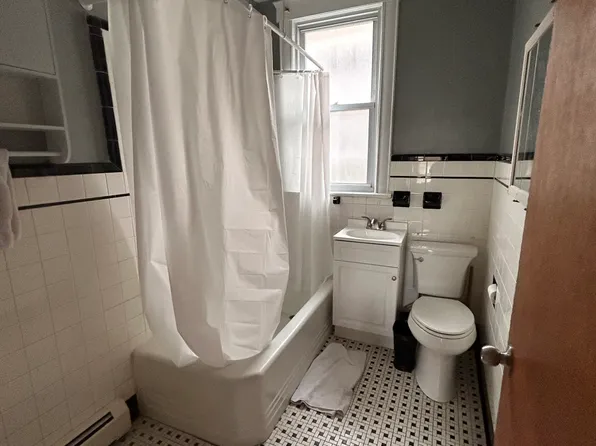 1215 78th Street image 10 of 12