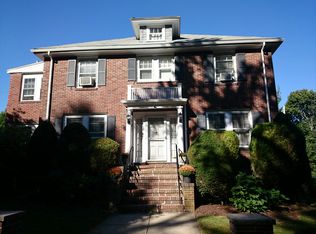 19 Bellevue Hill Rd, West Roxbury, MA 02132