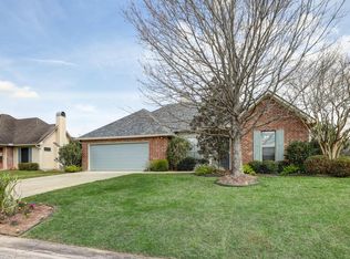 106 Waterberry Dr, Broussard, LA 70518