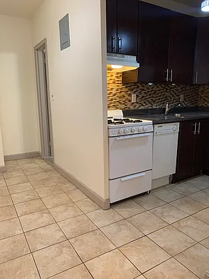 Rented by Corcoran | media 18