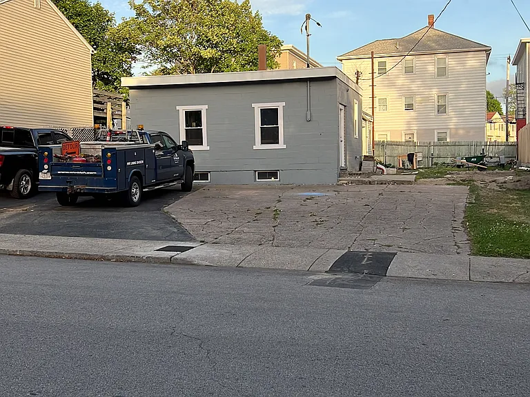 110 Shawmut Ave — Photo 2