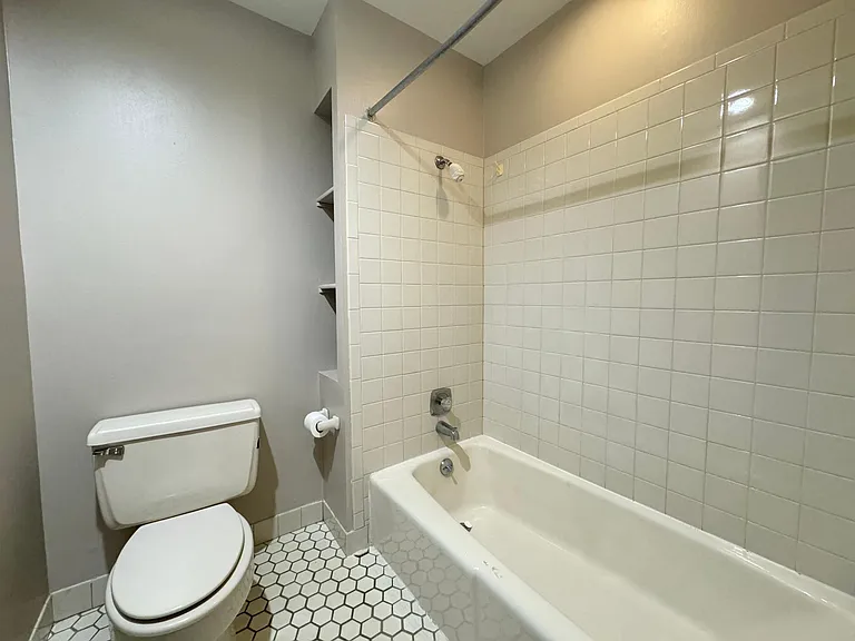 3806 Pennsylvania Ave — Photo 17