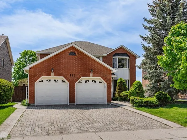 111 Hume Dr, Cambridge, ON N1T 1N3