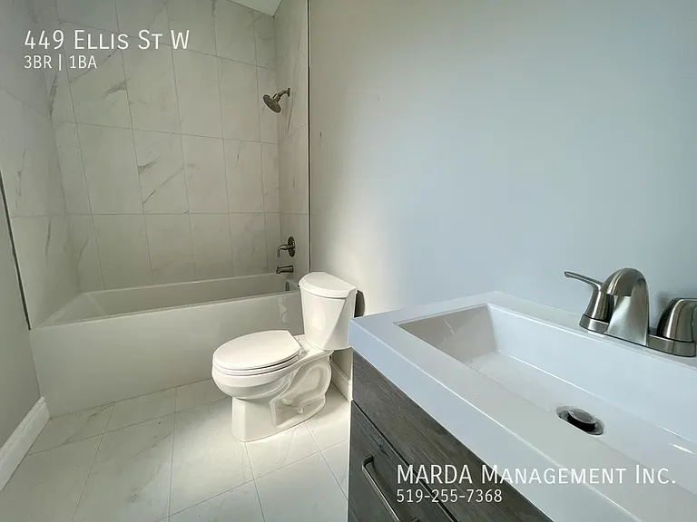 449 Ellis St W — Photo 14