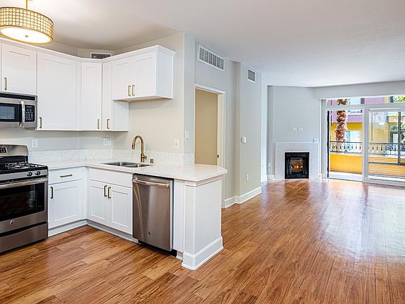 3rd image of 348 Hauser Blvd #4-124