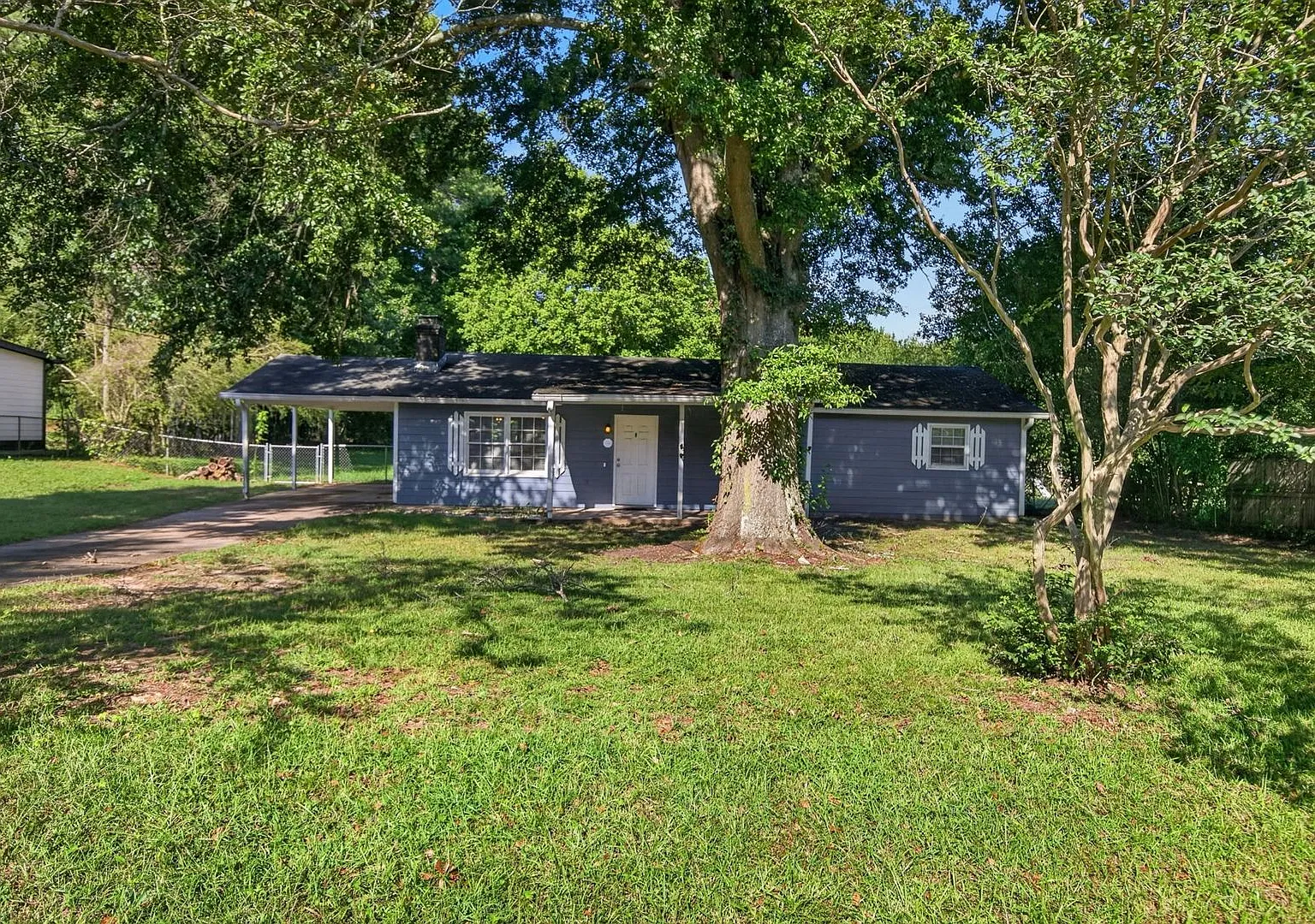 Stepless Ranch in Hiram! — Photo 1