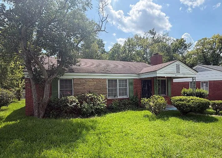 801 W Patton Ave