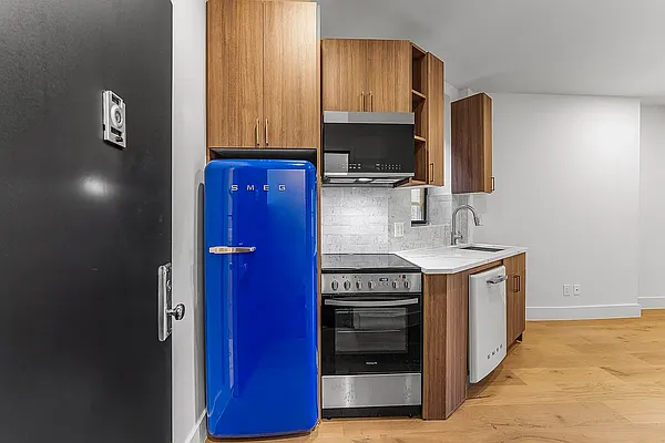 Rented by Monday Morning Management LLC | media 10