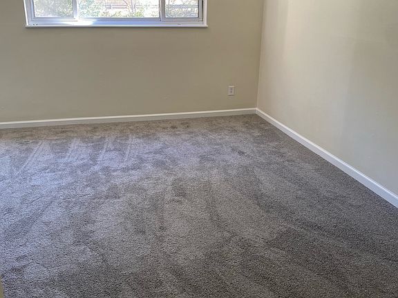 Family Room (LL)