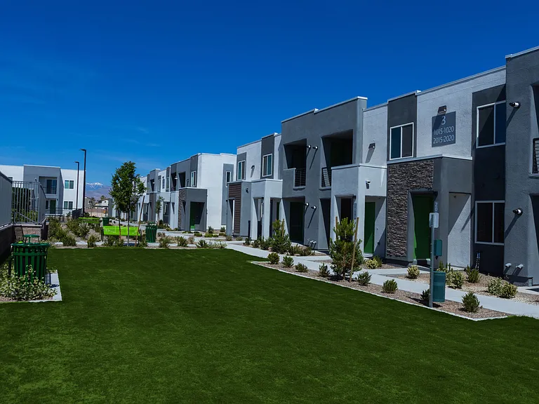 North Park Living — Photo 14