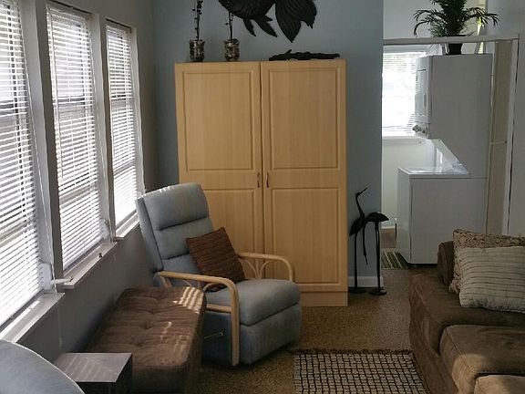 2nd image of 4531 Robert E Lee Blvd E