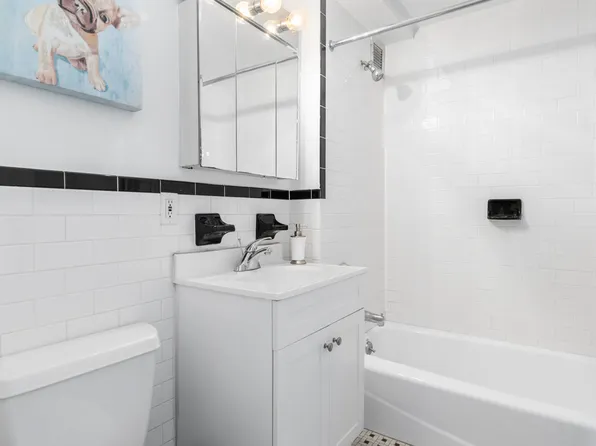 1831 Madison Avenue 4C image 8 of 8
