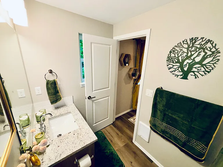 8203 NE 25th Ave #B — Photo 14