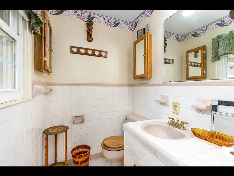 2858 Daisy Rd — Photo 11