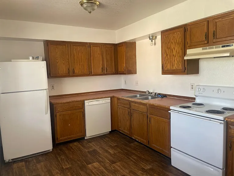2190 Bex St — Photo 6