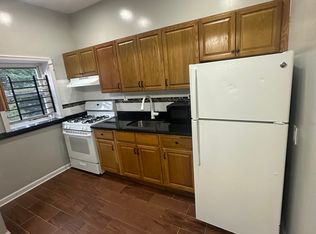 128 Livingston Ave APT 1, Yonkers, NY 10705