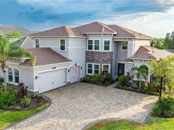 2611 Coco Palm Cir, Zephyrhills, FL 33543