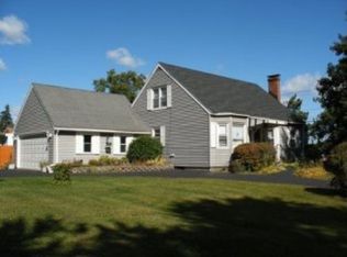 110 Linda Ln, Schenectady, NY 12304