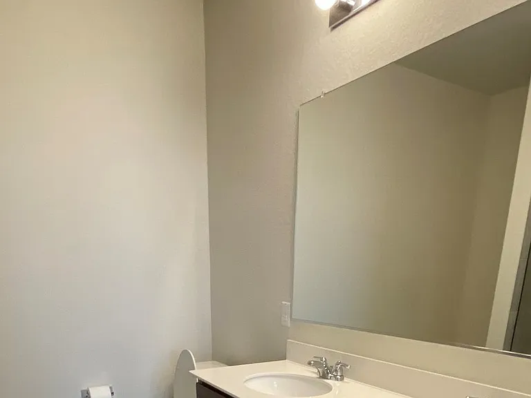 7723 Cottonwood Rdg — Photo 2