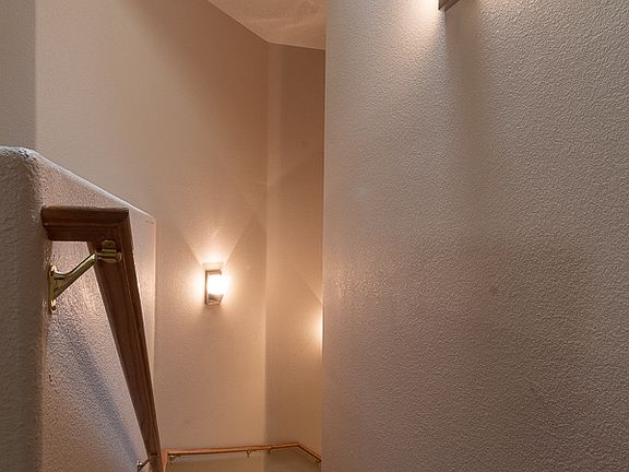 Entry Stairwell