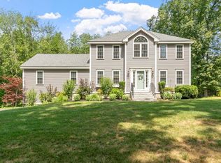 95 Prescott St, Rutland, MA 01543