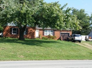 1119 Fairfield Rd, Mount Vernon, IL 62864