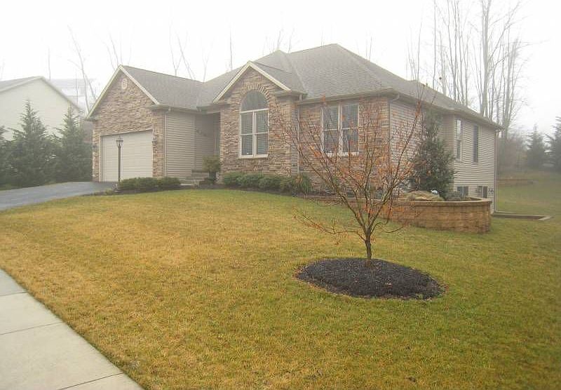 1st image of 123 Quail Dr