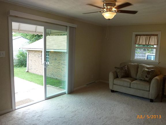 4th image of 3333 Trexler Ave