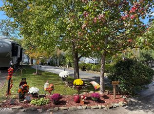 4229 E Pkwy #344, Gatlinburg, TN 37738