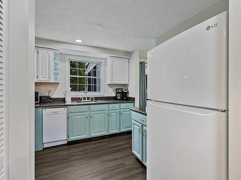 1639 Revell Downs Dr — Photo 5