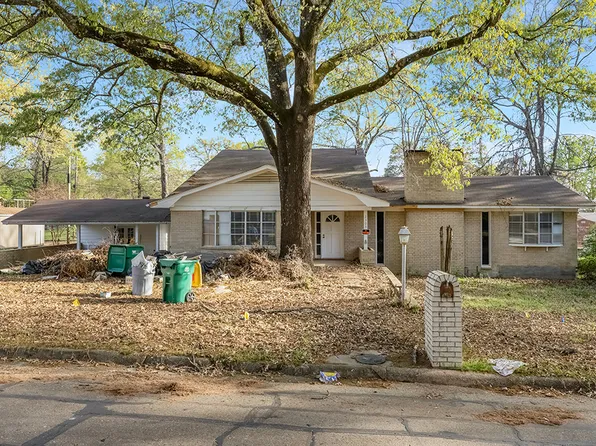 2305 Cherry Hill Rd, Texarkana, TX 75503