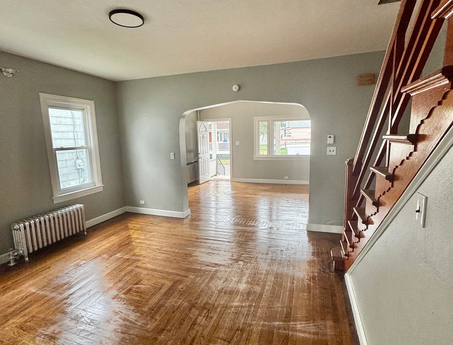 5 bed, 1500 sqft, $2,000 — Photo 2