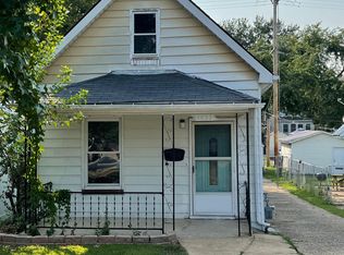 1033 Graham St, Saint Louis, MO 63139