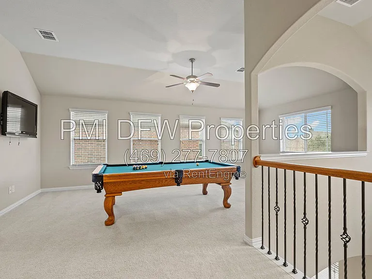 1624 Medina Ln — Photo 20