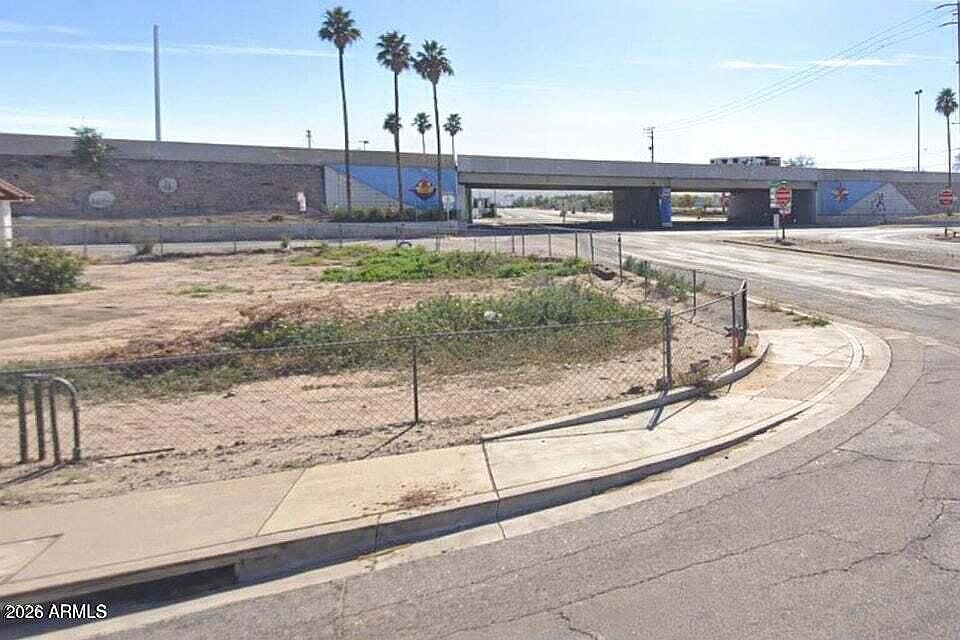 2nd image of 1345 W APACHE Street #1