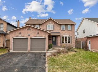 3231 Pinemeadow Dr, Burlington, ON L7M 3M5