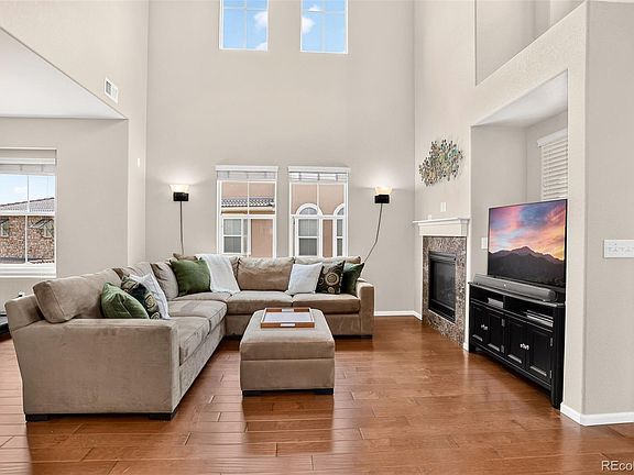 5th image of 9487 Loggia Street #D