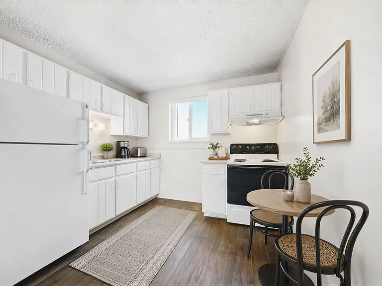 PowderHorn Apartments — Photo 15