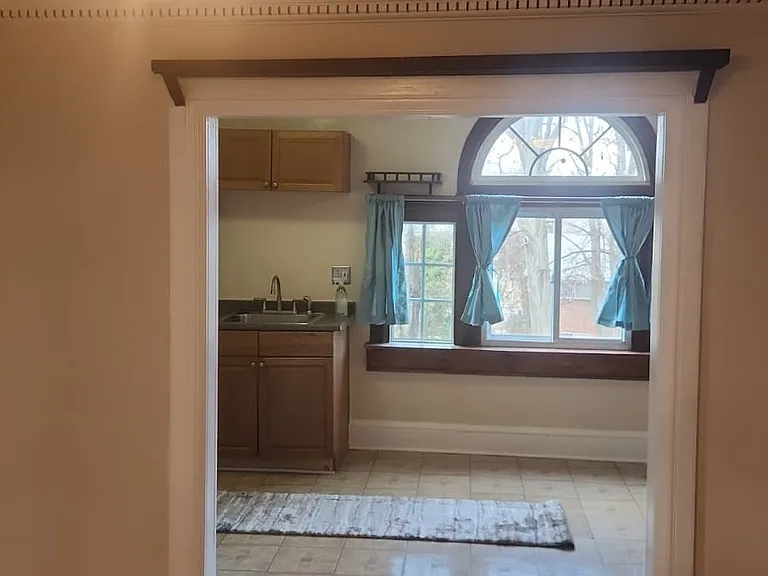 5440 Frederick Ave — Photo 45