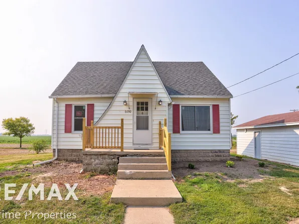 6050 Wadsworth Rd, Saginaw, MI 48601